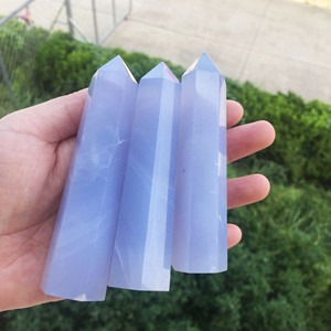 Vente directe d'usine Cristaux de chalcédoine bleue naturelle en forme de pointe de tour, baguette de quartz, pierres de guérison pour la décoration Feng Shui - Product Image 3