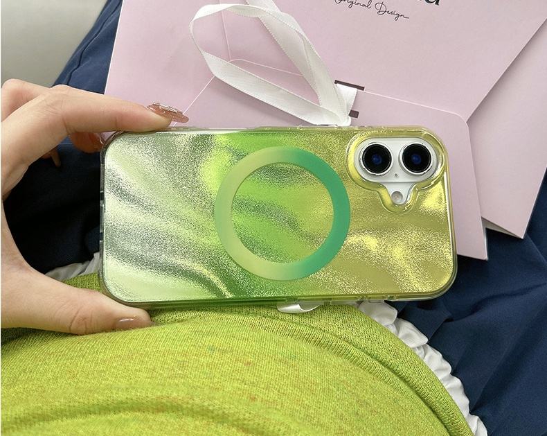 สีเขียว