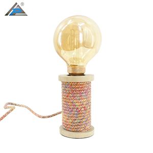 <span class=keywords><strong>Lampe</strong></span> <span class=keywords><strong>de</strong></span> <span class=keywords><strong>table</strong></span> <span class=keywords><strong>de</strong></span> chevet en bois rétro <span class=keywords><strong>de</strong></span> style moderne français petite mini <span class=keywords><strong>lampe</strong></span> décorative d'intérieur avec base E26 chambre simple - Product Image 4