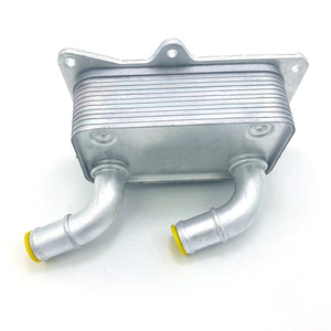 Hyundai Kia <b>Radiator</b> 26410-2F000 15x9x10 Cm Water Cooled For Santa Fe Sportage 2.2 Crdi - Product Image 1