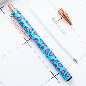 Nouveau stylo à bille créatif mignon pour fille, imprimé léopard, avec film de transfert thermique multicolore, en métal, 14,2 cm - Product Image 1