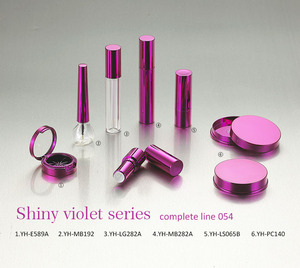 Conteneur de baume à lèvres rouge Logo imprimable tubes de brillant à lèvres rouges vides tube de rouge à lèvres rouge brillant conteneur de fard à paupières vide - Product Image 5