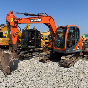 Excavadora de cadenas Doosan dx85 usada original de Corea con motor Yanmar en venta - Product Image 1