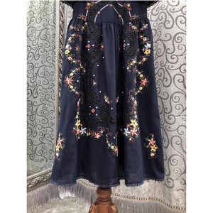 Abito Autunnale di Alta Qualità per Donna con Ricami Traforati a <span class=keywords><strong>Motivi</strong></span> Floreali Manica Corta Lunghezza Media in Cotone e Lino - Product Image 6