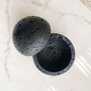 Brûleur d'encens créatif avec boule ronde, bâton de Palo Santo en marbre et support pour paquet de taches de sauge - Product Image 3