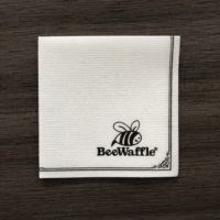 Serviettes à cocktail personnalisées avec logo Serviettes en lin pour boissons Serviettes en papier jetables Airlaid pour bar
