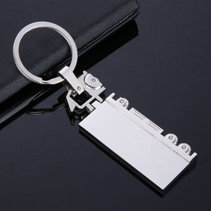 Bán buôn Keyring bản lề lưu niệm đóng dấu men Epoxy khắc thăng hoa máy bay máy bay tùy chỉnh kim loại móc khóa - Product Image 3