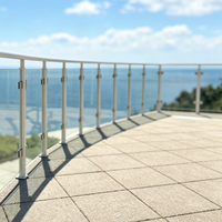 Système de garde-corps d'escalier en verre sans cadre en acier inoxydable personnalisé avec verre trempé feuilleté pour la sécurité