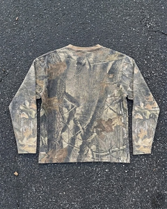 Camisa de manga larga con cuello vintage y estampado de camuflaje, corte personalizado y estilo retro, camisa larga de algodón, adecuada para hombres. - Product Image 2