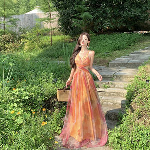 Vestido Largo de Gasa con Estampado Floral Naranja, Escote Cruzado, Cintura Imperio, Espalda Descubierta, Ideal para Fiestas y Celebraciones - Product Image 1