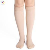 Grande taille Extra personnalisé Logo15-20 MmHg Chaussettes hautes Bas de soutien de taille Chaussettes de compression pour les varices