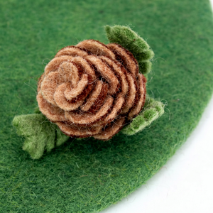 Wholesale Child Felt Yarn Winter Pinecones Ornaments Handmade Christmas Tree Hanging Decorations Eco-Friendly <b>Wool</b> <b>Craft</b> - Product Image 5