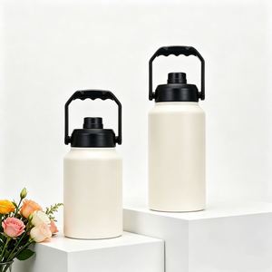 Botella de Agua de 128 oz (Un Galón), Aislada al Vacío, de Acero Inoxidable, de Doble Pared, con Tapa y Pajita - Product Image 2