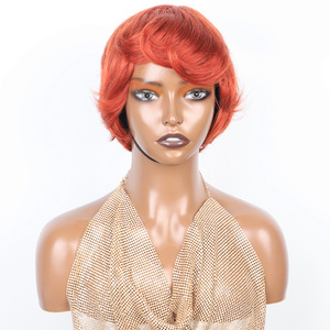 Vente en gros Perruques cheveux humains courts bouclés sans colle de haute qualité coupe Pixie pour femmes noires cheveux indiens bruts - Product Image 2