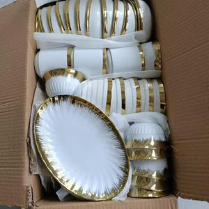 Prix direct usine – Nouveauté : <span class=keywords><strong>Vaisselle</strong></span> de luxe <span class=keywords><strong>moderne</strong></span> en <span class=keywords><strong>porcelaine</strong></span>, formes variées, avec bordure dorée – Vente en carton - Product Image 4