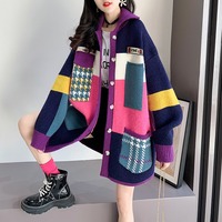 Cardigan décontracté en acrylique respirant pour femme, collection Hiver 2024, veste pull tricotée ample boutonnée, vente en gros