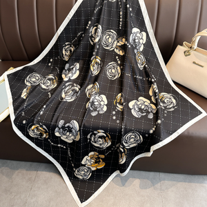 Nhà máy nóng bán Polyester Twill kích thước lớn Khăn vuông cho phụ nữ chất lượng cao giả lụa tay cảm thấy Twill khăn choàng - Product Image 3