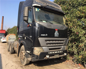 A7 6X4 420hp 10 tekerlekli dizel çekme traktör kamyon kafa
