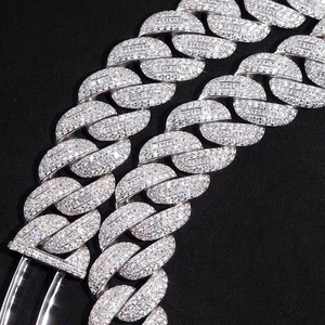 Collier cubain en argent massif 925 de haute qualité, 17 mm de large, avec moissanite VVS1, bijoux élégants avec argent massif 925 RTS - Product Image 4