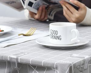 Clips de <span class=keywords><strong>nappe</strong></span> transparents transparents coupe-vent support de couverture de Table pinces support de <span class=keywords><strong>nappe</strong></span> pour la maison <span class=keywords><strong>nappe</strong></span> <span class=keywords><strong>pince</strong></span> de <span class=keywords><strong>poids</strong></span> - Product Image 3