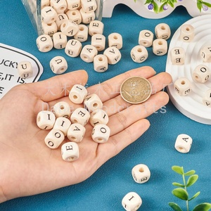 12มม. ลูกบาศก์สี่เหลี่ยมธรรมชาติไม้สระตัวอักษรลูกปัด A E I O สำหรับงานฝีมือ DIY เครื่องประดับสร้อยข้อมือทำสร้อยคอ - Product Image 4