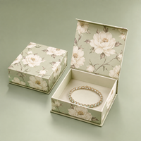 Boîte à bijoux magnétique colorée à imprimé floral personnalisé, boîte cadeau rigide élégante avec aimant pour bracelet, emballage cadeau pour bijoux