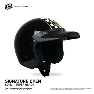 Casque demi-face rétro JP Signature Open Motif SO 02 en noir métallisé élégant, alliant design classique et confort moderne - Product Image 5