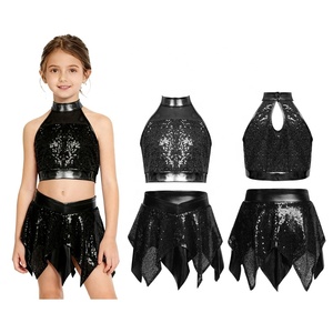 Costumes de danse à sequins pour filles, ensemble deux pièces avec haut dos nu, panneau en maille transparente, jupe à ourlet dentelé, tenue de scène métallique pour enfants, performance latine personnalisée - Product Image 2