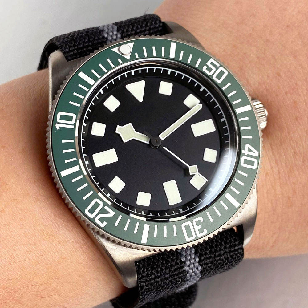 sterile-Green bezel A