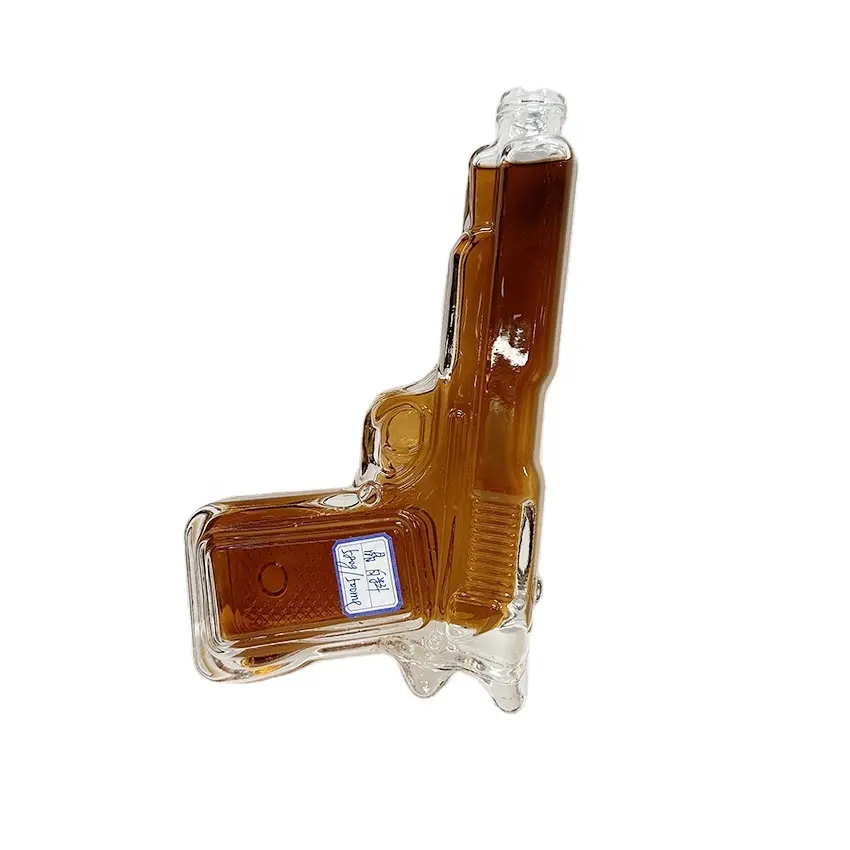 Wholesale 500ml 700ml Gun Shaped Pistola Wine Beer Glass Bottle Spray Gun