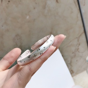 Brazalete de Aleación con Patrón Estrellado, Estilo Antiguo, <span class=keywords><strong>Sutra</strong></span> <span class=keywords><strong>del</strong></span> Corazón, Dama Noble, Vintage, Electrochapado, Abierto, Regalo para Mamá, Estilo Chino - Product Image 2