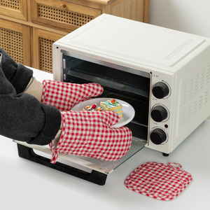 Ensemble de gants de four épais isolants matelassés double face résistants aux hautes températures pour la cuisson et le micro-ondes, vente en gros - Product Image 2