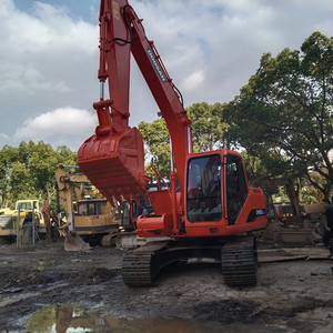 Excavadora usada Doosan DH150-7, excavadora hidráulica de ruedas de 15 toneladas en venta - Product Image 5