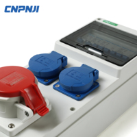 Boîte de distribution d'alimentation mobile industrielle extérieure étanche IP66 en ABS/PC, certifiée CE ROHS, résistante à 80°C