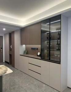 Études de cas réelles : Ensemble complet de meubles pour le salon, y compris des vitrines en verre et des armoires en bois - Product Image 2