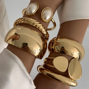 <span class=keywords><strong>Bracciali</strong></span> Geometrici Esagerati e Lisci per Donne, Polsiere Punk da Festa, Accessori da Polso, Gioielli di Moda, Regalo - Product Image 1