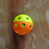 Balle de pickleball de 72 mm haute résistance, anti-fissuration, 26 et 40 trous, couleurs assorties, couleur personnalisable