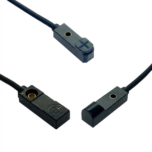 เซ็นเซอร์ตรวจจับระยะใกล้แบบสี่เหลี่ยม SEN-GFD1003BO DC 10-30V ชนิดเหนี่ยวนำ IP 67 ระยะตรวจจับ 3 มม. แบบติดตั้งภายนอก - Product Image 2