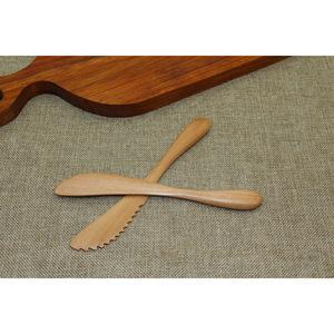 Couteau à pain en bois pour basilic 18x2cm, lame dentelée, couverts de cuisine écologiques - Product Image 5