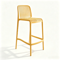 Tabouret de bar empilable moderne en plastique avec lattes creuses, chaise haute pour comptoir de cuisine, café, restaurant, mobilier d'extérieur, fabriqué en Chine