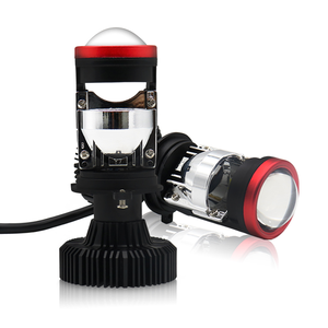 Phare automobile universel super lumineux Y7 H4 avec 8000 lumens 6000K-6500K LED Fisheye pour voitures et motos - Product Image 1