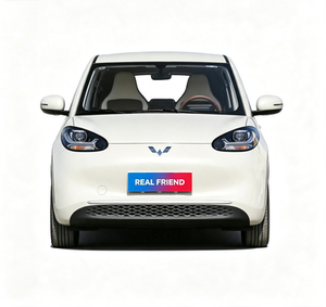 Auto Elettrica Wuling Bingo EV Retrò e Carina per Giovani Pendolari, Produzione Cinese, Ampia Scelta di Colori - Product Image 2