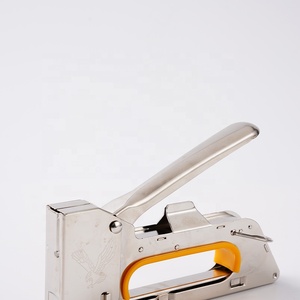 Grapadora <span class=keywords><strong>de</strong></span> <span class=keywords><strong>mano</strong></span> <span class=keywords><strong>para</strong></span> tapicería <span class=keywords><strong>de</strong></span> acero, pistola <span class=keywords><strong>de</strong></span> grapas Manual Industrial y DIY portátil <span class=keywords><strong>para</strong></span> enmarcar clavos - Product Image 5