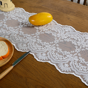 Runner da Tavola Rettangolare Bianco in Poliestere con Pizzo Macramè Ricamato, Riutilizzabile, Stile <span class=keywords><strong>Vintage</strong></span> Shabby Chic per Matrimoni e Festività - Product Image 3