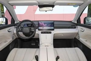 GAC Aion I60 2026 Nuovo SUV Elettrico con Ampia Autonomia, 5 Posti, Ideale per Viaggi in Famiglia - Product Image 6