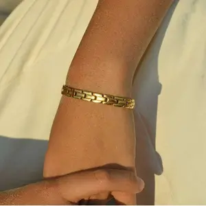 Joolim Klassieke Stijlvolle 18K Vergulde Koppels Roestvrij Stalen Armband Mode-sieraden