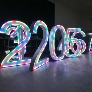 Insegna LED Personalizzata Autoportante con Controllo App, <span class=keywords><strong>Numeri</strong></span> Luminosi da 4 Piedi, Lettere in Metallo Programmabili per Sfondi - Product Image 6