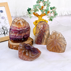 Vente en gros d'objets artisanaux en cristal de guérison : sculptures de pieuvre en cristal de fluorite arc-en-ciel pour cadeaux - Product Image 1