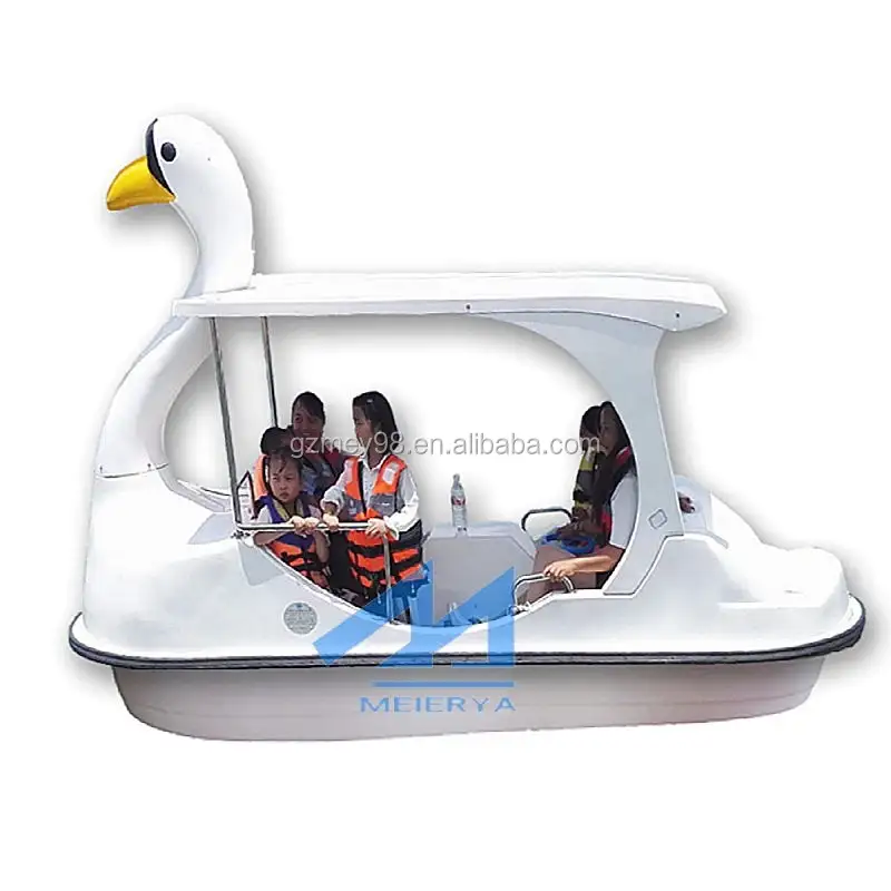 Barco a pedal de cisne de fibra de vidrio, equipo de juego acuático de fábrica, precio bajo