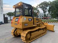 Offre Spéciale : Bulldozer Caterpillar D5K d'occasion, modèle 2023, capacité de nivellement de 2,19 m, moteur de 93 kW, roulement, boîte de vitesses